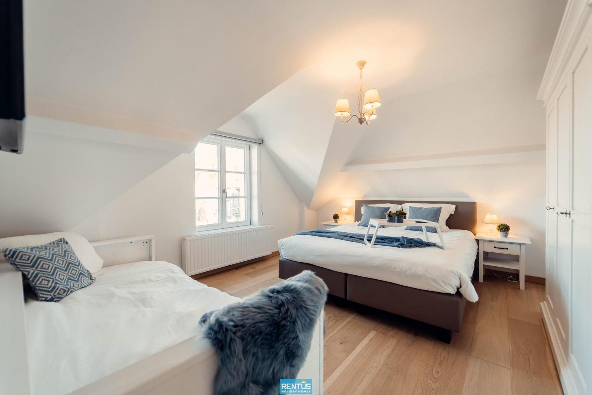 Villa Promenade - Luxuriously Apartment For 8 People Ньивпорт Экстерьер фото